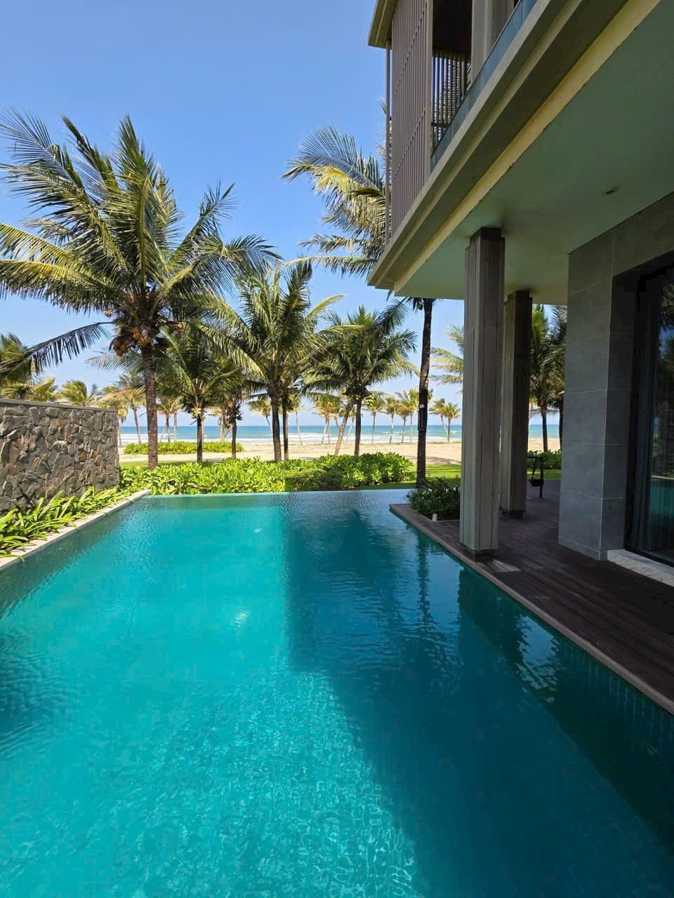 Biệt thự Horizon mặt biển Arbora - hồ bơi riêng view biển dừa thực tế